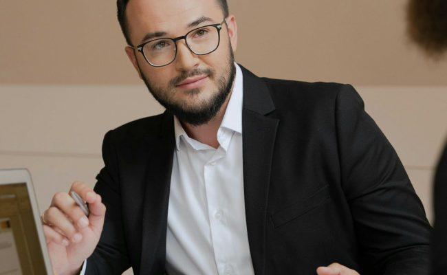 pexels-pavel-danilyuk-5520284